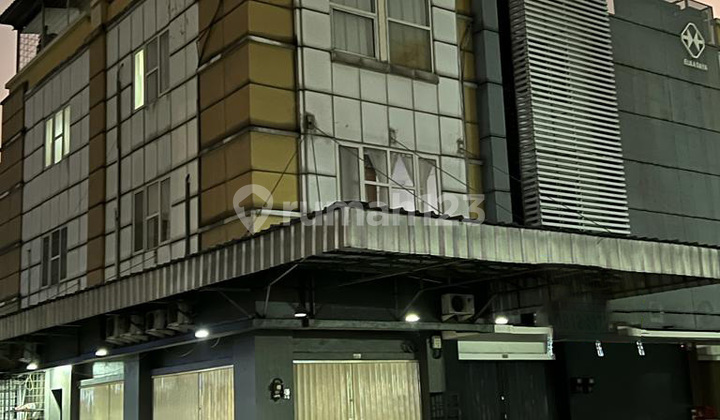 Ruko Siap Pakai dan Lokasi Strategis Pinggir Jalan Raya @BSD Ruko Siap Pakai dan Lokasi Strategis Pinggir Jalan Raya @BSD