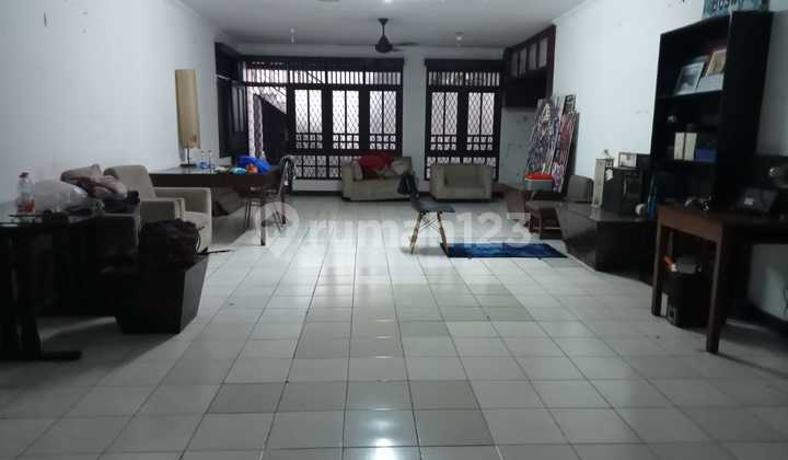 Rumah 2 Lantai Luas Bagus dengan Kt 6+2 Km 3+1 di @Bintaro Jaya Sektor 3