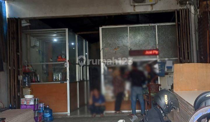 Gudang Lokasi Strategis Pinggir Jalan di Jakarta Selatan 2