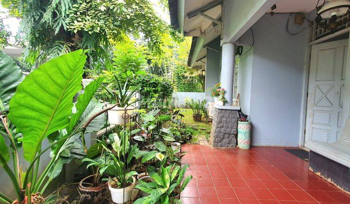 Dijual Rumah Bagus Posisi Hook di Bintaro Sektor 9 2