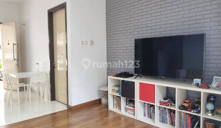 Dijual Rumah 2 Lantai Bagus Unfurnished SHM di Discovery Bintaro Tangerang Selatan 2