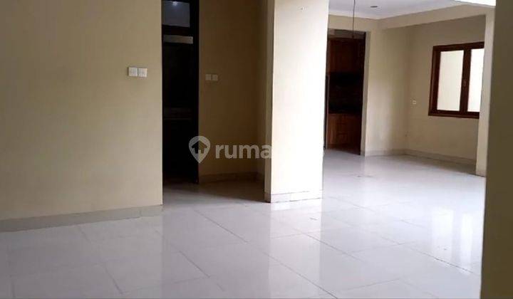 Rumah 2 Lantai Bagus SHM di Bintaro Jaya Sektor 8, Tangerang Selatan 2