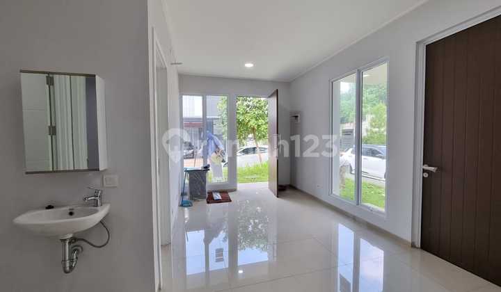 Dijual Rumah Hook Dekat Stasiun Jurang Mangu, Dekat Univ Pembangunan Jaya dan Selangkah ke Bxc Mall