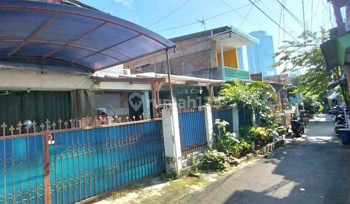 Rumah Lokasi Strategis dan Cocok untuk Kos-kosan @Kebayoran Baru 1