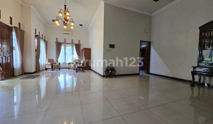 Dijual Rumah Mewah dan Luas Dibintaro Sektor 9