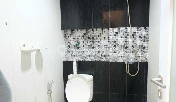 Dijual Rumah Siap Huni di Sektor 9 Bintaro 2