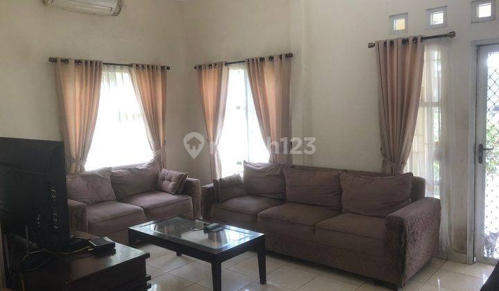 Rumah 2 Lantai Hook Bagus Semi Furnished SHM di Permata Bintaro , Tangerang Selatan 2