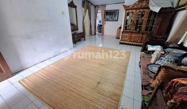 Rumah Siap di Pondok Pinang Selangkah ke stasiun MRT Lebak Bulus 2