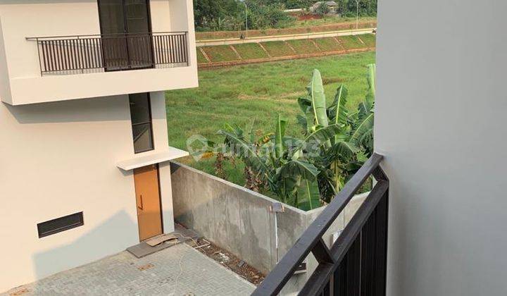 Rumah Minimalis Modern Dengan Kondisi Siap Huni di Ciputat 2