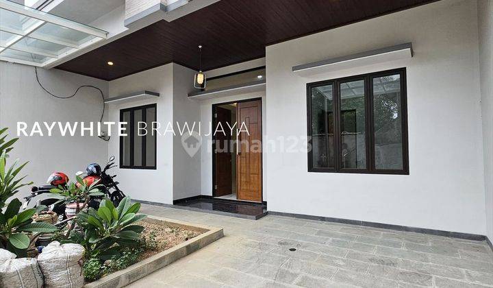 Brand New House Lingkungan Tenang Area Kebayoran Baru 2