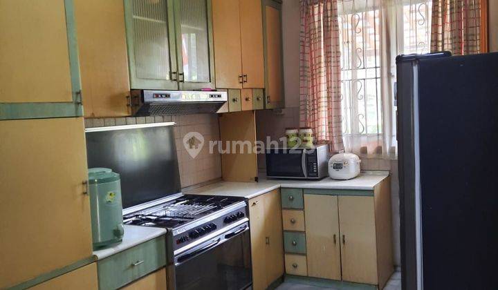 Rumah bagus siap huni di bintaro 2