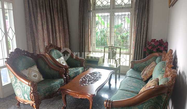 Dijual Villa Cisarua Lokasi Strategis Di Jl. Raya Puncak Cisarua - Bogor