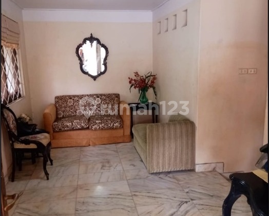 For Sale: Ready-to-Live-In House, Lush and Serene on Jl Komplek IKPN Bintaro