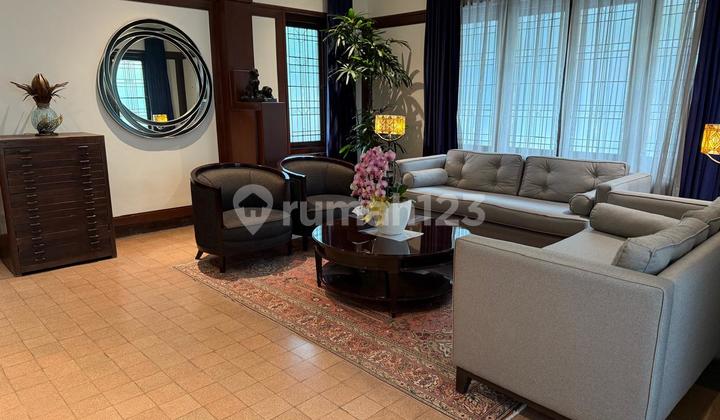 Dancing Price in Menteng, Prime Location Rarely Available Art Deco Style House. Suitable for Office in Menteng, Central Jakarta. 2