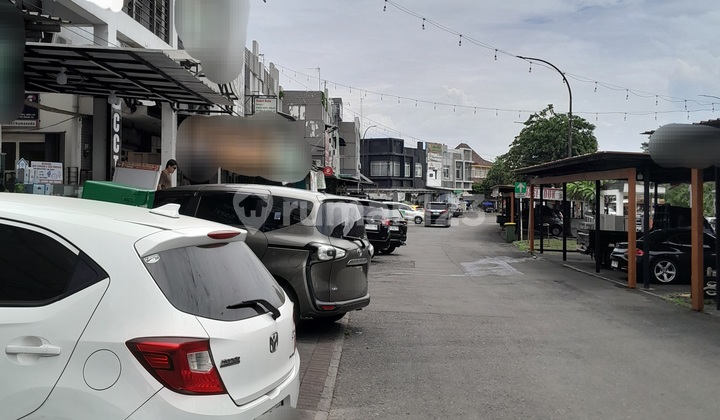 Ruko Strategis di Fresh Market Kota Wisata Sudah SHM