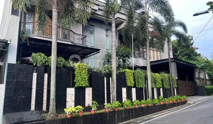 Luxury House for Sale in Cipayung Near Jorr Toll Road