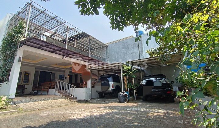 Rumah Cantik di Raffles Hills Semi Furnished dan SHM Rumah Cantik di Raffles Hills Semi Furnished dan SHM