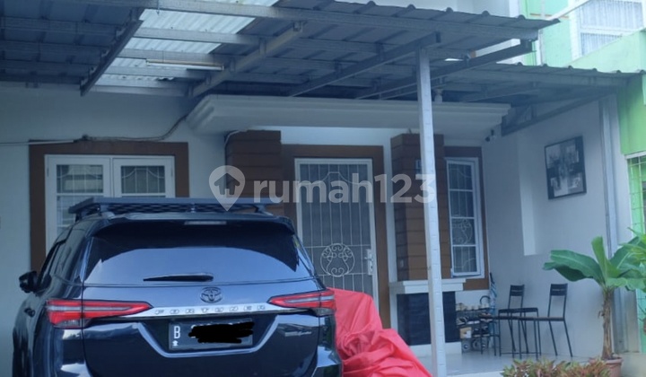 Dijual Rumah Cantik Full Furnished di Legenda Wisata Cibubur 2