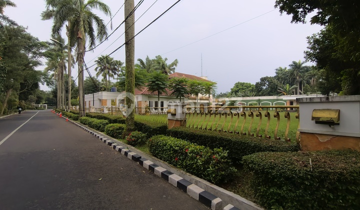 Dijual Rumah Mewah dan Luas di Cikeas 2