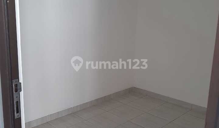 DIJUAL RUMAH KOST LOKASI STRATEGIS, POTENSI INVESTASI TINGGI DI TANJUNG DUREN, JAKARTA BARAT 2