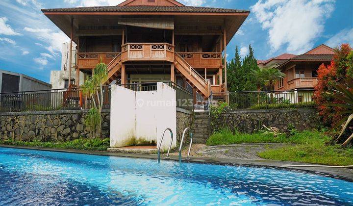 Di jual 3 vila kayu puncak cisarua 1