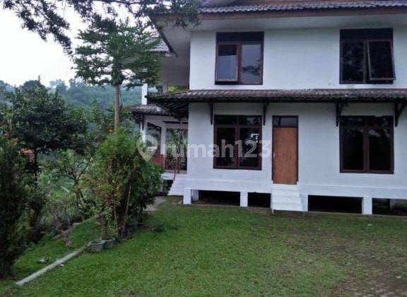 Di jual vila d puncak megamendung bogor 1