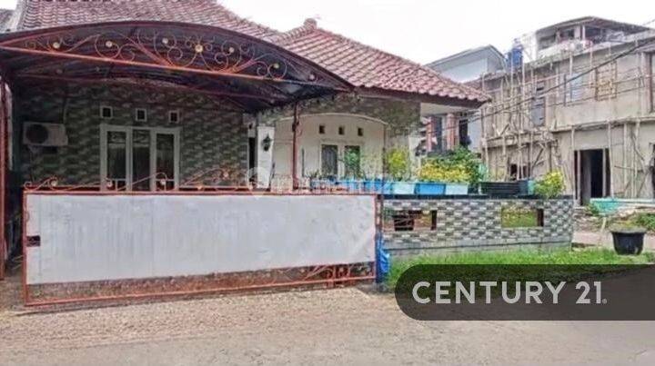 Rumah Hook Siap Huni Dan Asri  Murah Di Cluster Depok 1