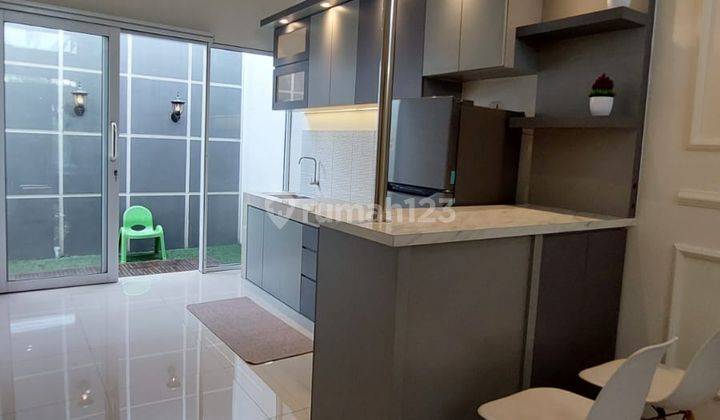 Rumah Bagus Semi Furnished SHM Sawangan, Depok Siap Huni 3