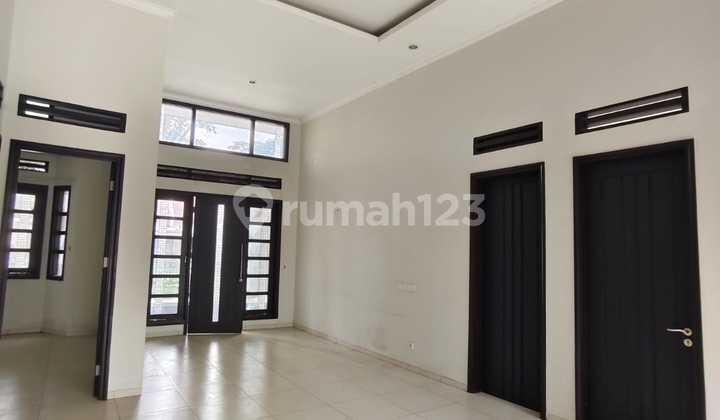 Rumah di Bandoeng Tempoe Doeloe Kota Baru Parahyangan 