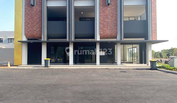 Ruko Bulevar Selatan Dengan Lokasi Strategis Summarecon Bandung