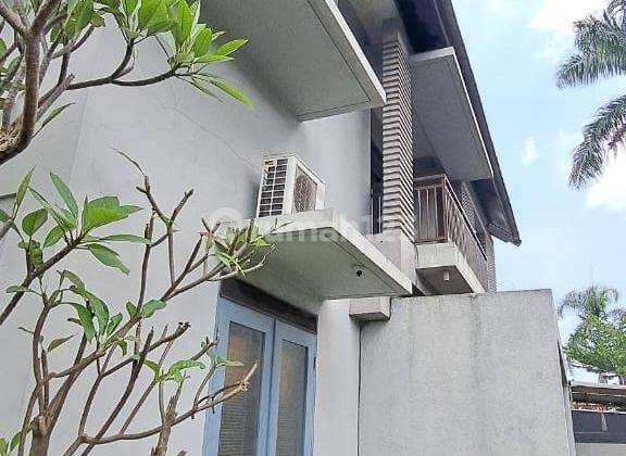 Rumah Model Minimalis Main Road Mekarwangi Bandung 1