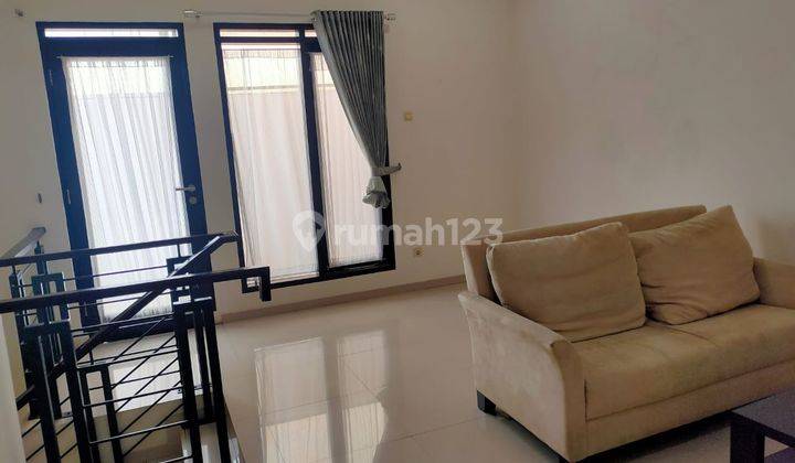 Rumah Nyaman Minimalis Pondok Hijau Bandung 1