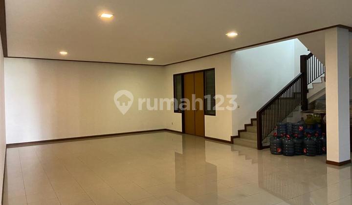 Rumah Mewah lux By Arsitek Suwito di Setraduta Bandung 2