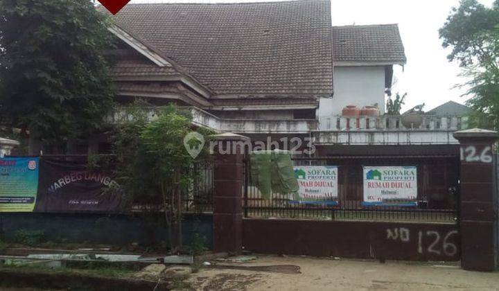 Rumah Tua Jl. Puncak Cikunir, Jakasampurna, Bekasi Barat, Kota Bekasi 2