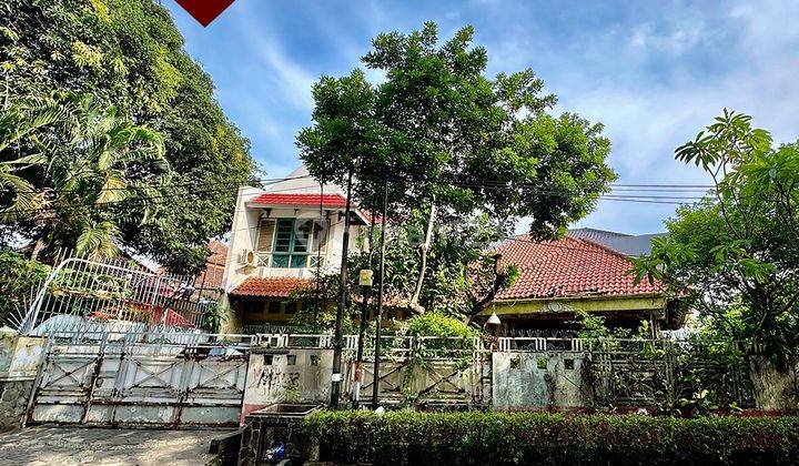 Turun Harga, Rumah Depan Taman, Guntur, Setiabudi, Jakarta Selatan 1