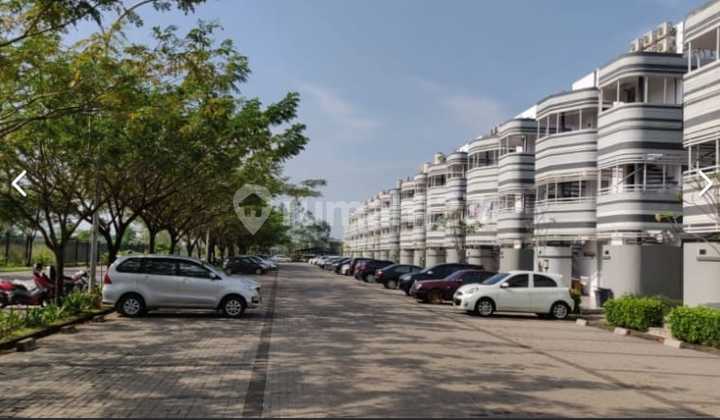 Rumah Kost 3 Lantai Furnished di BSD Vanya Park