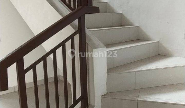 Rumah Minimalis Siap Huni Di Bsd Eminent  2