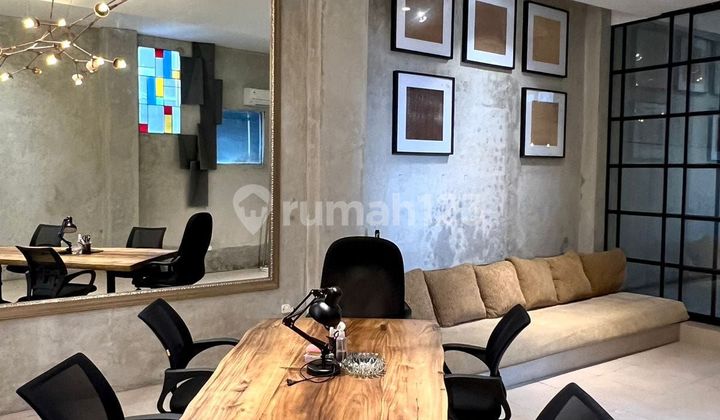 Rumah Cantik Siap Huni di Kemang Jakarta Selatan Rumah Cantik Siap Huni di Kemang Jakarta Selatan