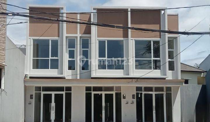 Ruko Gandeng Konsep Minimalis Modern di Serpong Villa Melati Mas  1