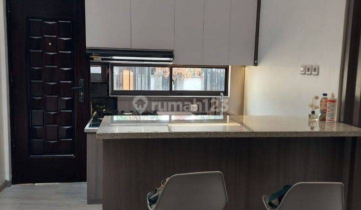 Rumah Cantik Minimalis Siap Huni di Pamulang Permai  2