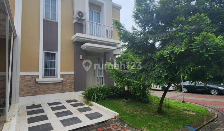 Rumah Minimalis Posisi Hoek Di Bsd The Savia  1