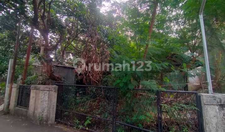 Rumah Tua Hitung Tanah Saja Di Kebagusan Jaksel Rumah Tua Hitung Tanah Saja Di Kebagusan Jaksel