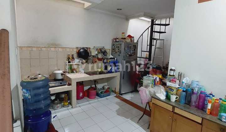 D Sewa Rumah Manyar Permai Pik 2