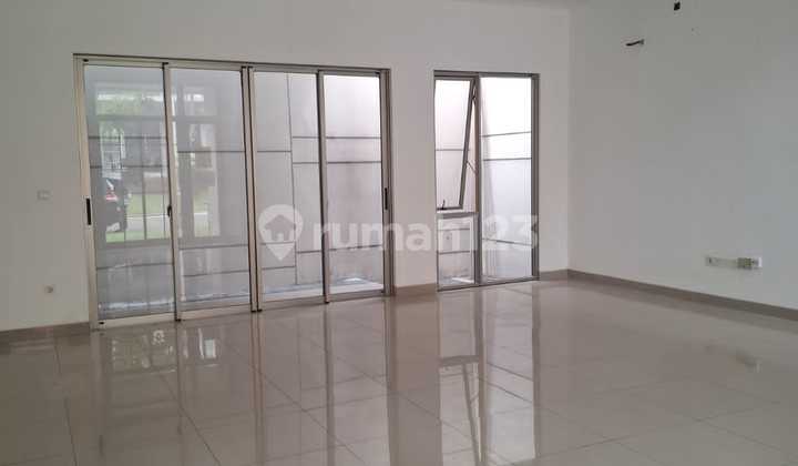 D Jual / Sewa Rumah Pik 2