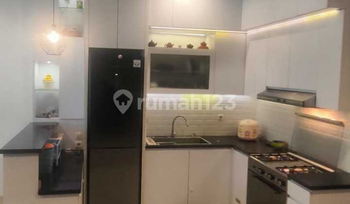 D Jual Rumah Golf Island