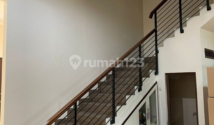 Dijual Rumah Taman Duta Mas 2