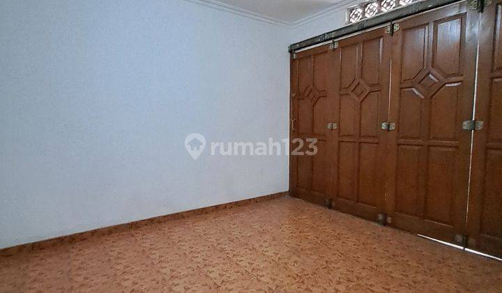 Dijual Rumah Bagus Murah 2 lt di Jaka Setia nempel Galaxy Bekasi 2