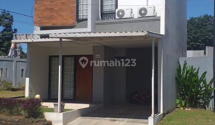 Dijual Rumah Hadap Timur di Blossom Park Lokasi Bagus Jalan Utama boulevard. Dekat Pos Satpam Keamanan 24jam 2