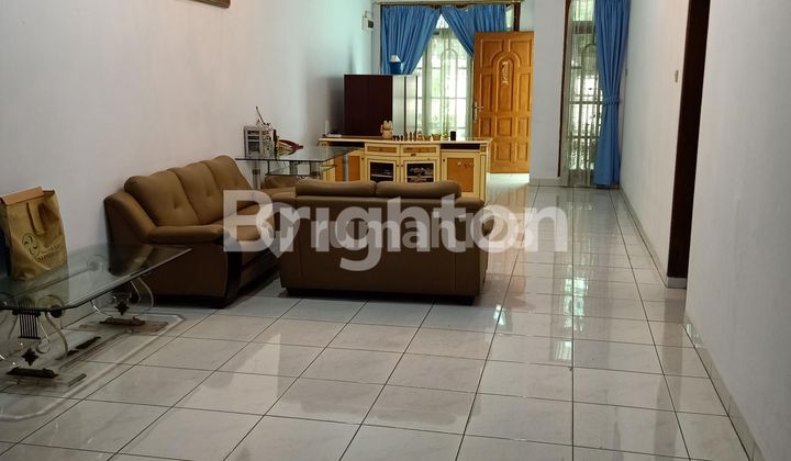 Rumah 3 Lantai Furnished Bagus Murah di Bandengan Utara Jakarta Utara  2