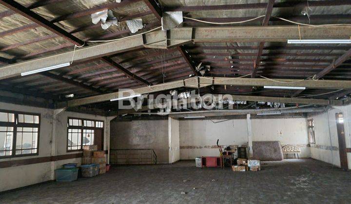 Rumah tua Besar Tanjung Duren Raya Jakarta Barat 1